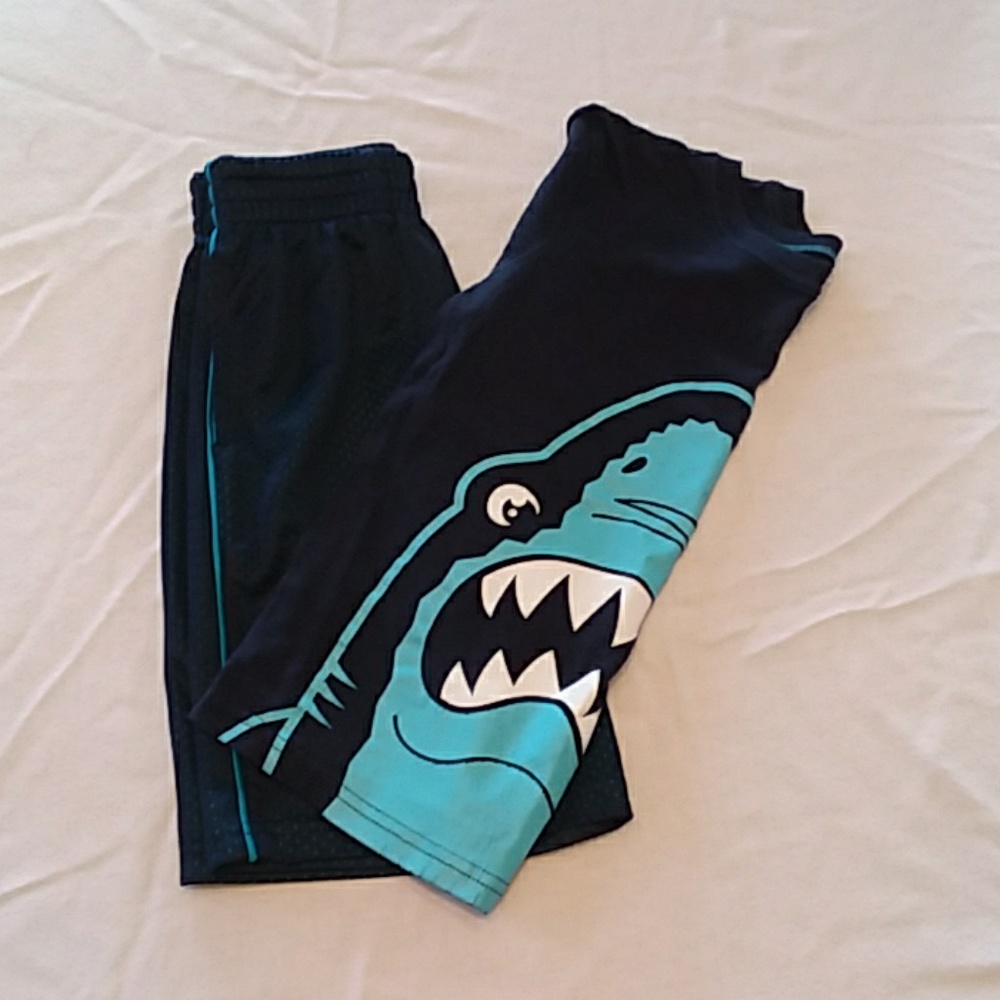 Boys Outfit Size: 5/6